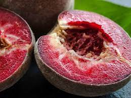 Красный персик